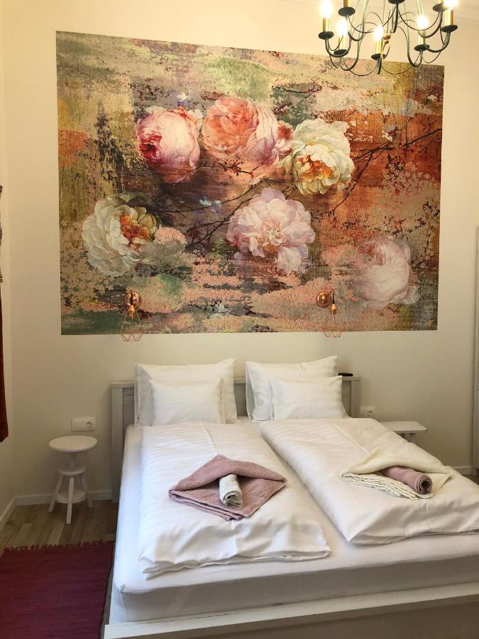 Apartament In Iv. *