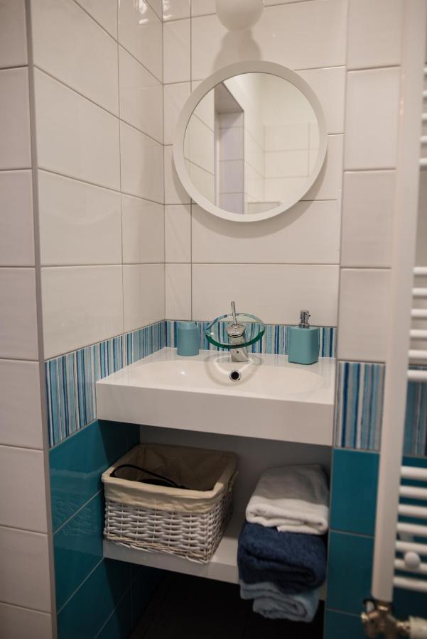 In Iv. Apartament *